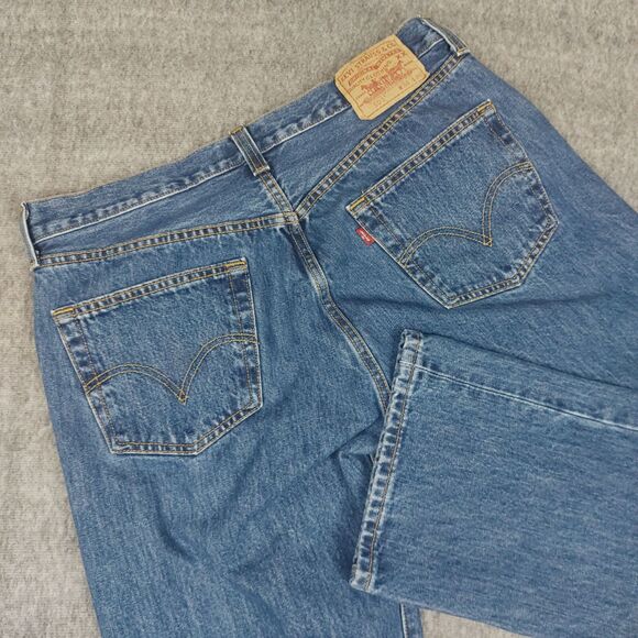 Levis Mens 501 Jeans 36x30 Blue Button Fly Denim Straight Leg - Picture 1 of 10